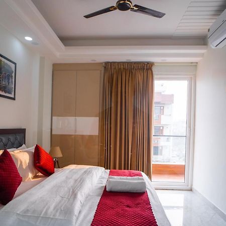 The Lodgers 1 Bhk Serviced Apartment Golf Course Road Gurgaon Eksteriør bilde