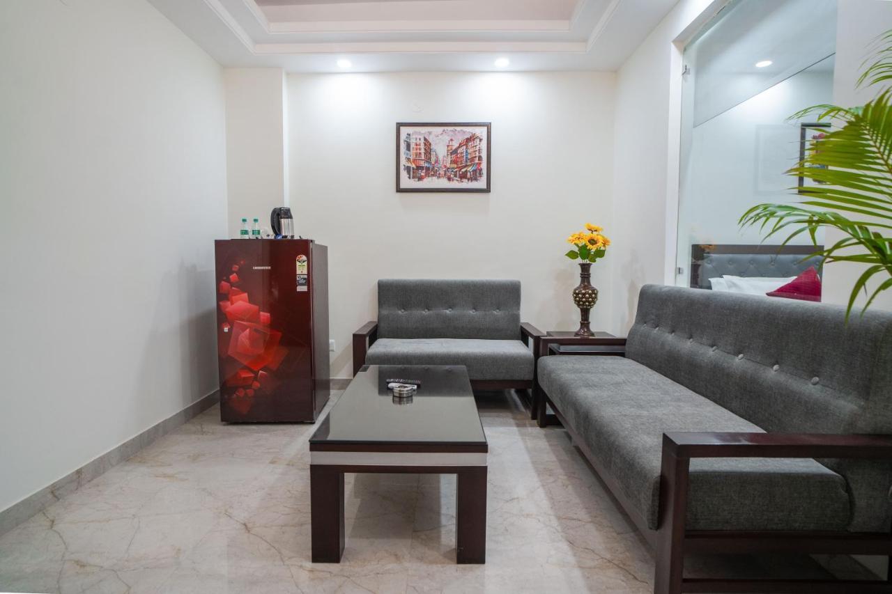 The Lodgers 1 Bhk Serviced Apartment Golf Course Road Gurgaon Eksteriør bilde