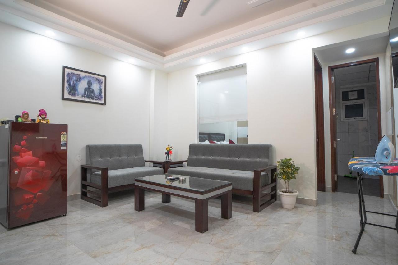 The Lodgers 1 Bhk Serviced Apartment Golf Course Road Gurgaon Eksteriør bilde